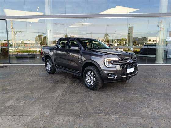 FORD RANGER 2.0 TURBO DIESEL CD XLS 4X2 AUTOMÁTICO FORD RANGER 2.0 TURBO DIESEL CD XLS 4X2 AUTOMÁTICO